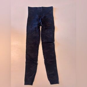 SPANX seamless camo leggings
